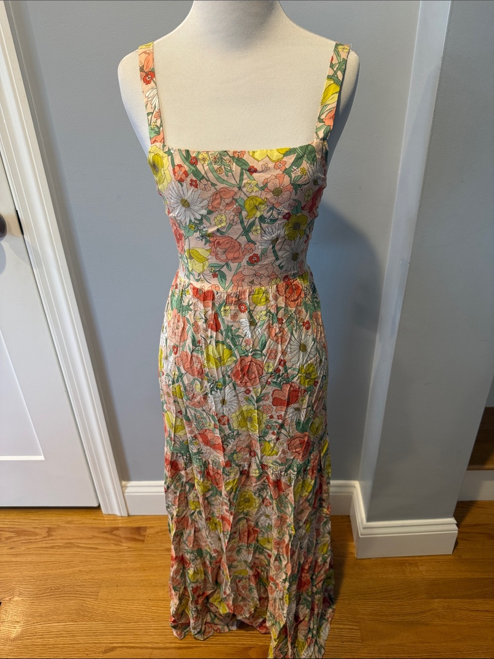 Sleeveless Floral Square-Neck Maxi Dress in Coral, Yellow & Cream